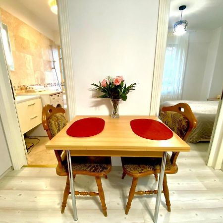 Apartament Sara Lejlighed Iasi Eksteriør billede