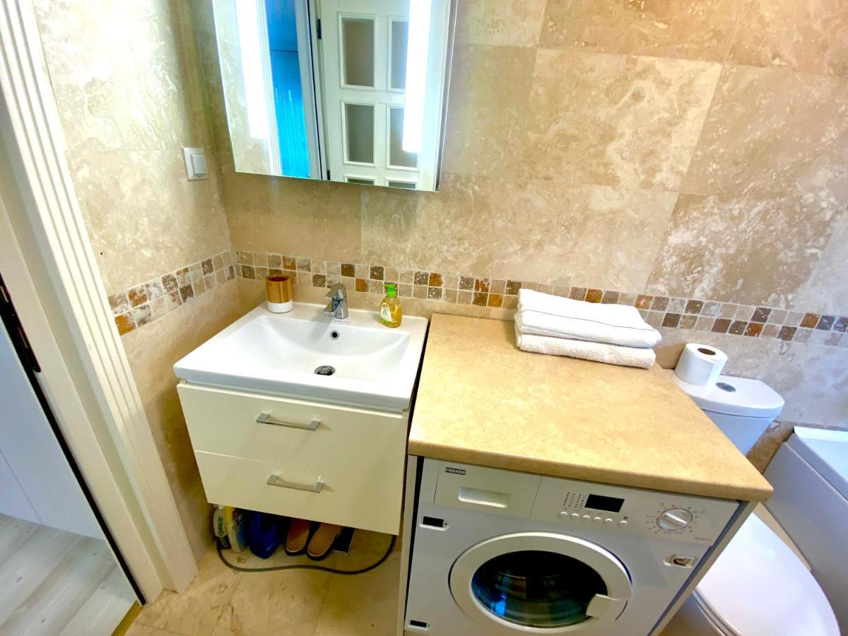 Apartament Sara Lejlighed Iasi Eksteriør billede