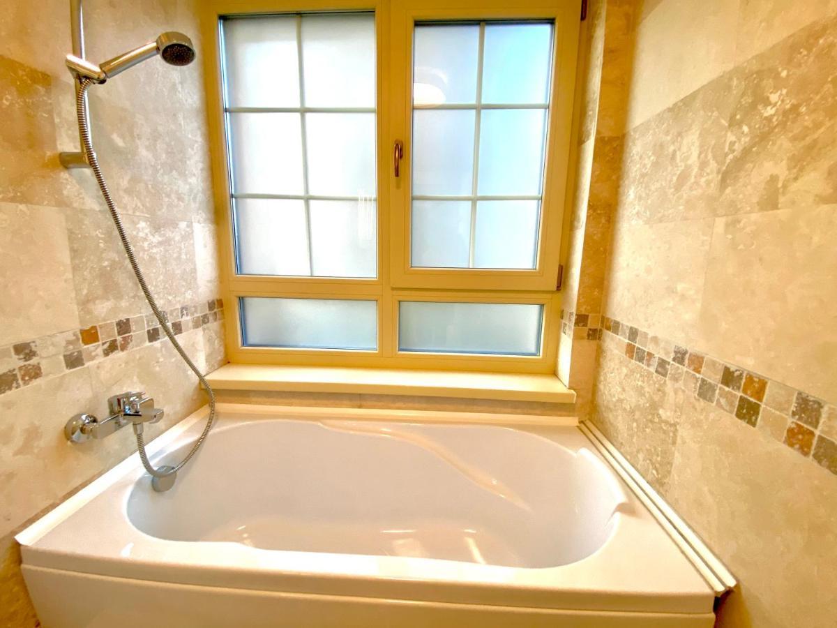 Apartament Sara Lejlighed Iasi Eksteriør billede